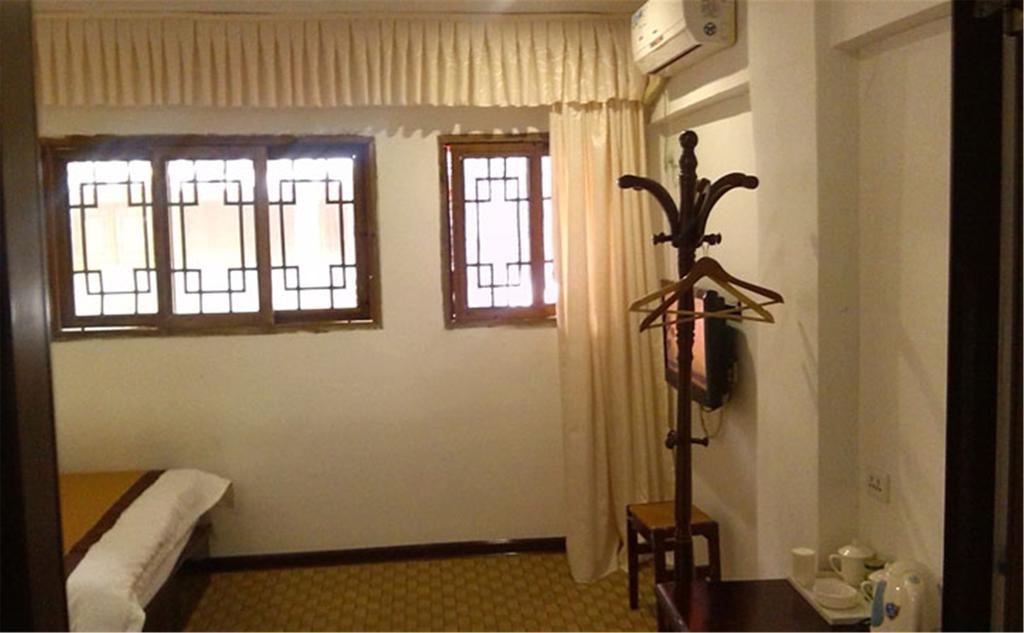 Wudangshan Yinjie Holiday Hotel Danjiangkou 객실 사진